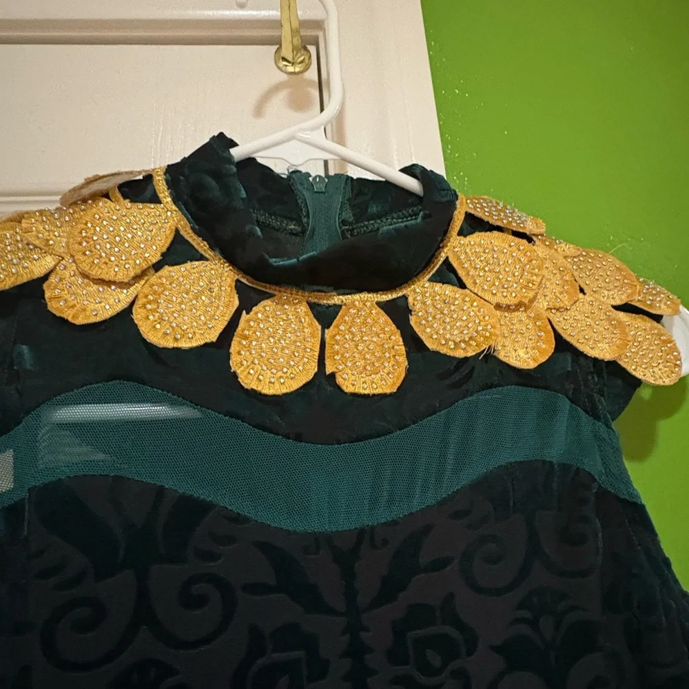 Elegant Black and Hunter Green Dance Costume Dress w attached leotard. - Picture 3 of 4